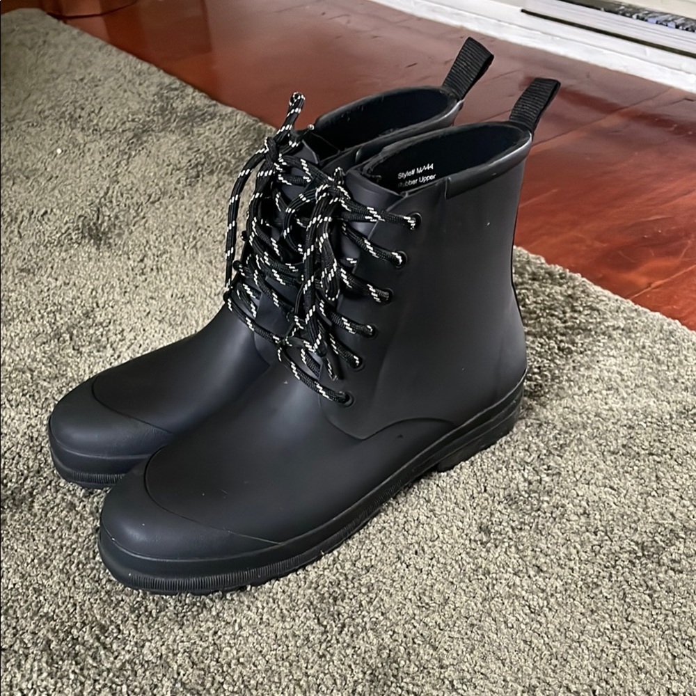 Madewell The Lace-up Lugsole Rain Boot, women’s size 8